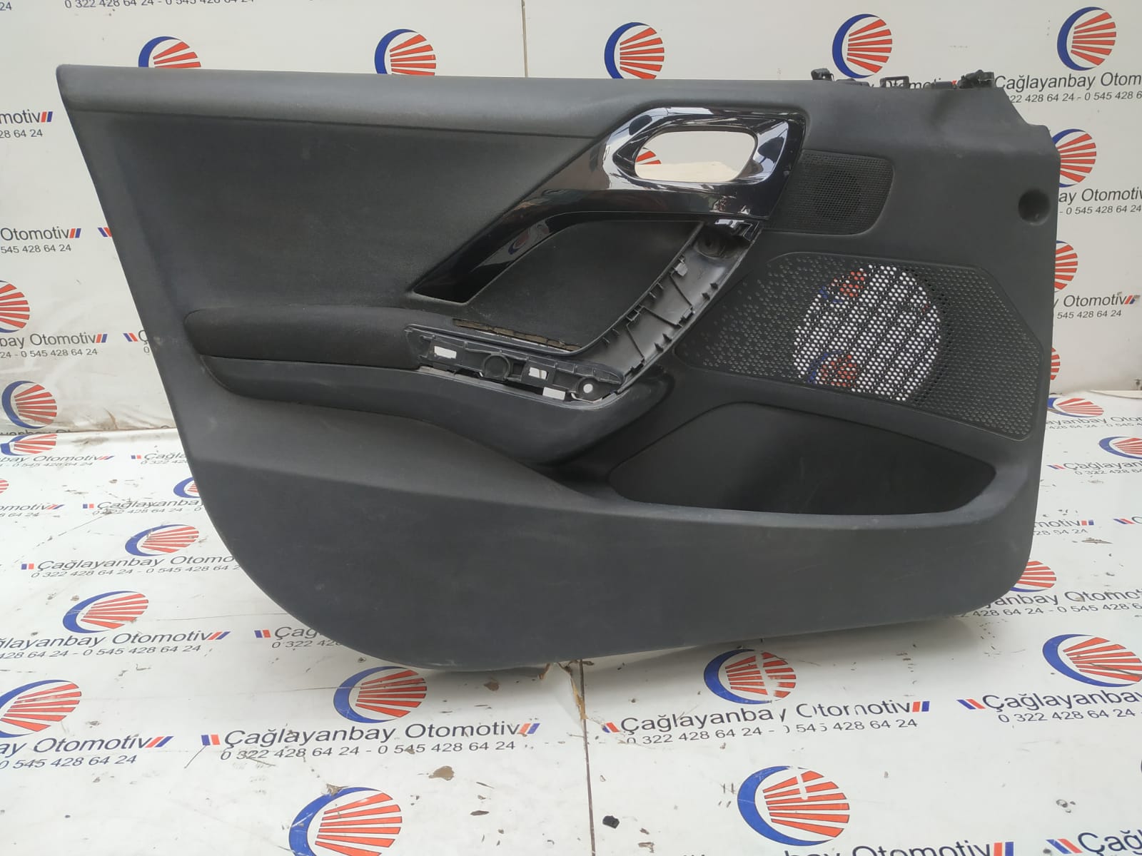 peugeot 208 sol ön kapı kartonu 